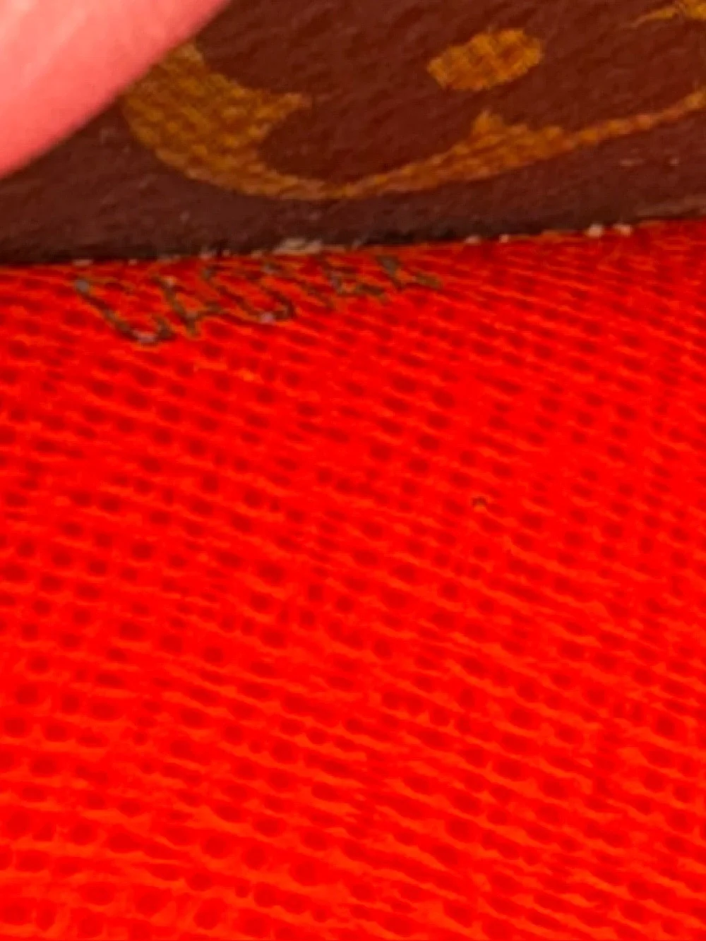Louis Vuitton Wallet - Picture 8 of 11